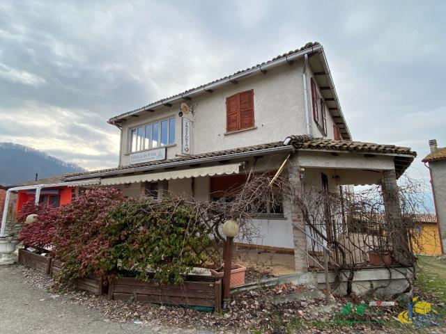 Villa Indipendente in vendita a Noceto, Reggio Emilia