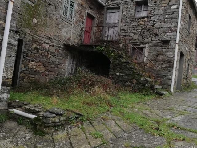 Villa Indipendente in vendita a Unione di comuni Montana Lunigiana, Zeri