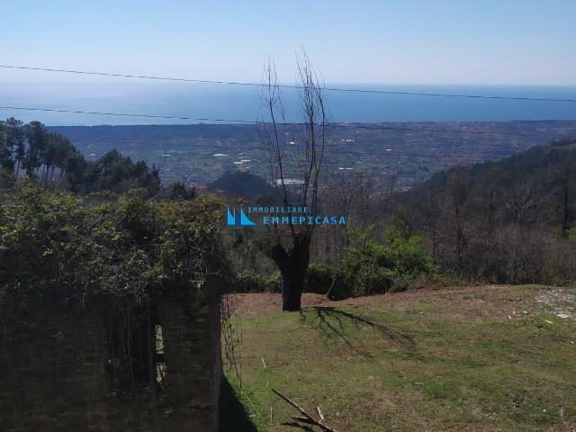 Villa Indipendente in vendita a Corsanico, Montignoso
