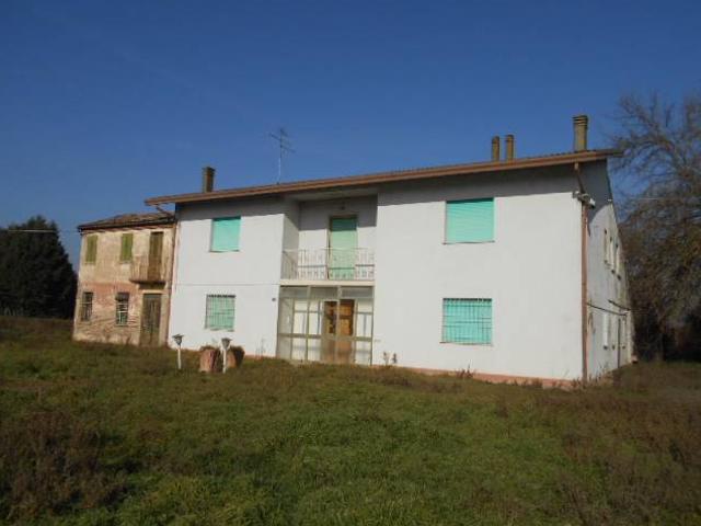Villa Indipendente in vendita a Portomaggiore, Reggio Emilia
