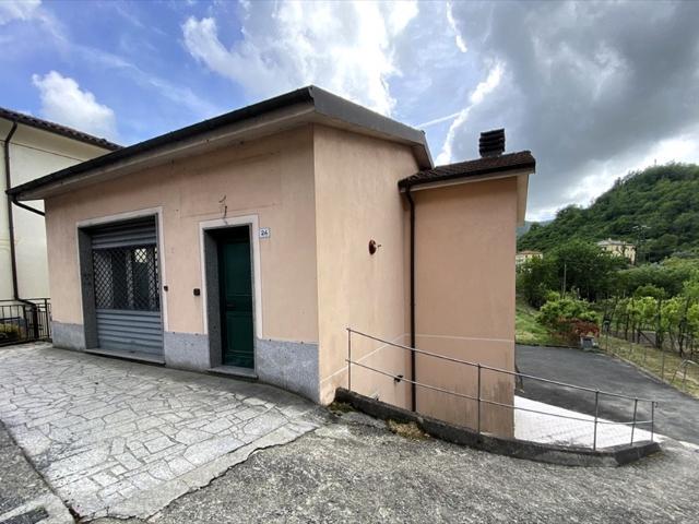 Villa Indipendente in vendita a San Colombano Certenoli