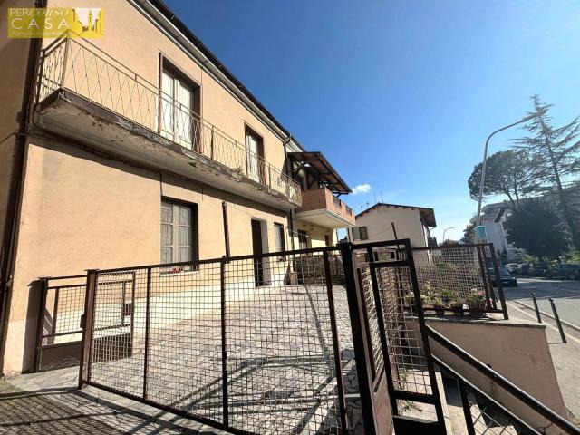 Villa Indipendente in vendita a Scapriano, Teramo