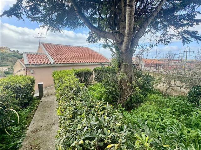 Villa Indipendente in vendita a Ossi, Sardigna/Sardegna