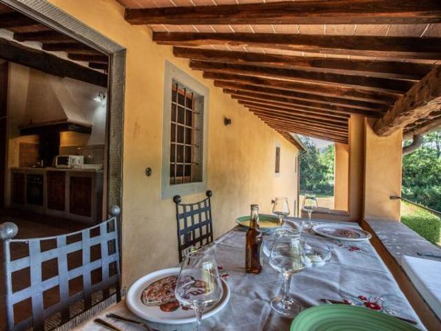 Villa Indipendente in vendita a Vicchio, Toscana