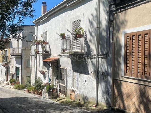 Villa Indipendente in vendita a Cervaro, Lazio