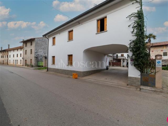 Villa Indipendente in vendita a Codroipo, Friuli-Venezia Giulia