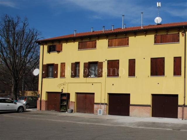 Villa Indipendente in vendita a Quartiere Navile, Bologna