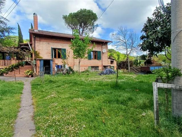 Villa Indipendente in vendita a Castelnuovo Berardenga, Toscana