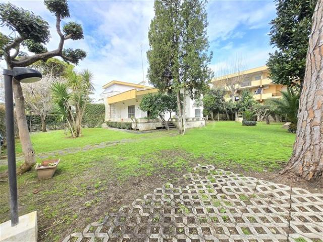 Villa Indipendente in vendita a Santa Severa, Roma Capitale