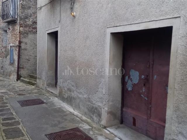 Villa Indipendente in vendita a Viggiano, Basilicata