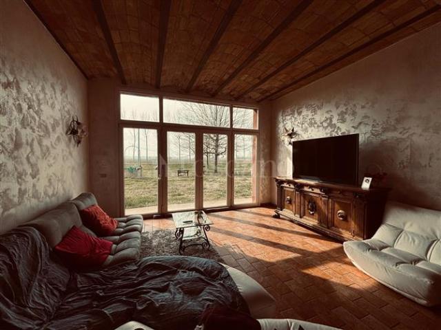 Villa Indipendente in vendita a Molinella, Reggio Emilia