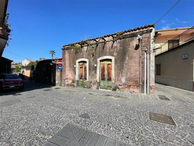 Villa Indipendente in vendita a Gravina Di Catania, Sicilia