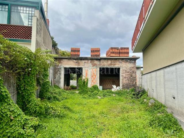 Villa Indipendente in vendita a Sant'agata Li Battiati, Sicilia