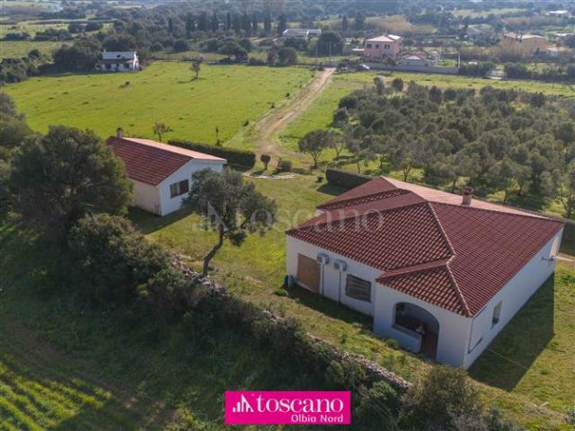 Villa Indipendente in vendita a Olbia, Sassari