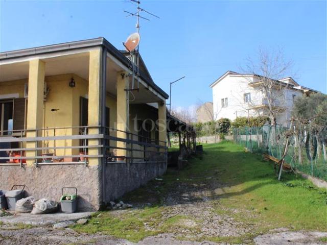 Villa Indipendente in vendita a Cassino, Lazio