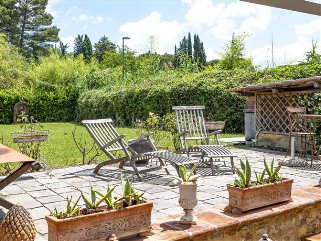 Villa Indipendente in vendita a Quartiere 3, Firenze