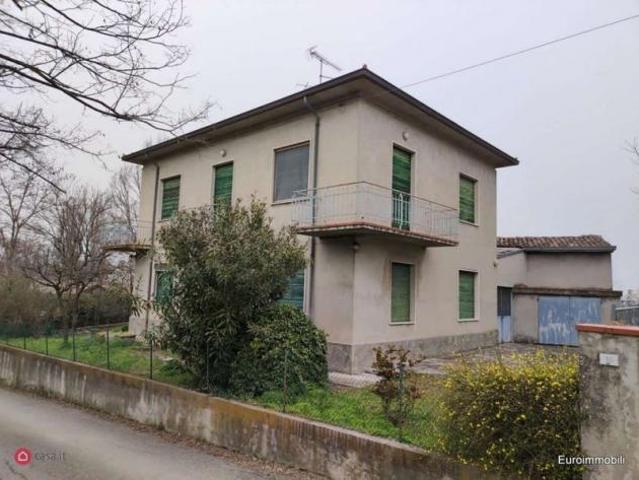 Appartamento in vendita a Traversetolo, Reggio Emilia