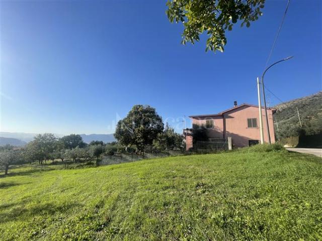 Villa Indipendente in vendita a Cervaro, Lazio