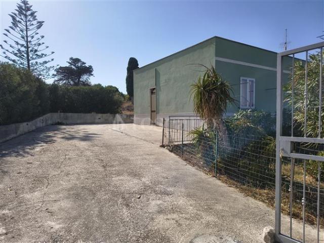 Villa Indipendente in vendita a Valderice, Sicilia