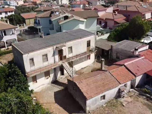 Villa Indipendente in vendita a Porto Torres, Sardigna/Sardegna