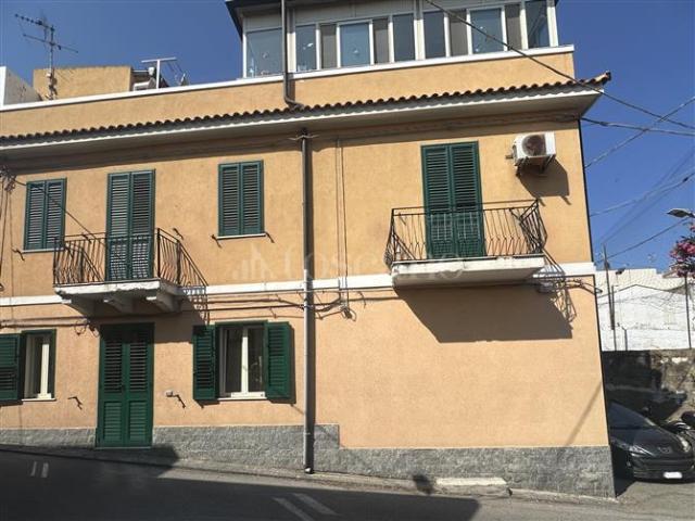 Villa Indipendente in vendita a VI Circoscrizione, Messina