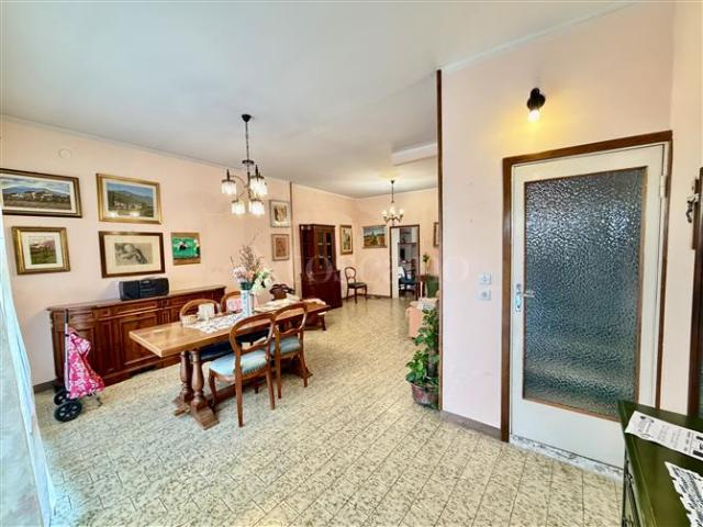 Villa Indipendente in vendita a Flero, Lombardia