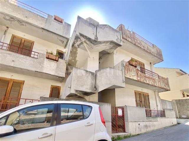 Villa Indipendente in vendita a I Circoscrizione, Messina