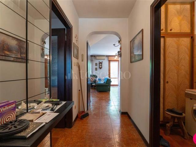Villa Indipendente in vendita a Beivârs, Reana Del Roiale