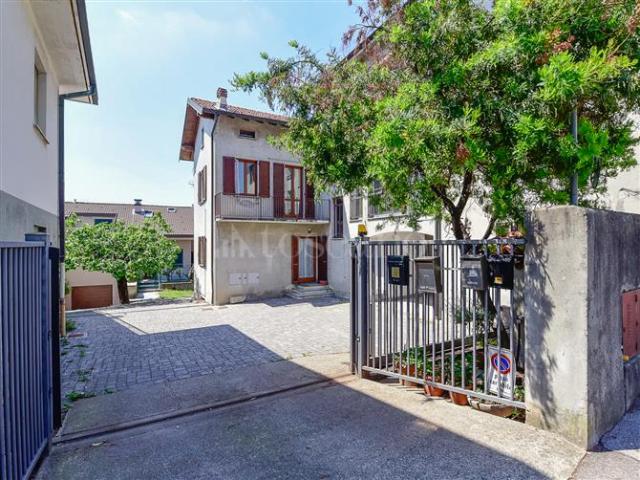 Villa Indipendente in vendita a Cantù, Lombardia