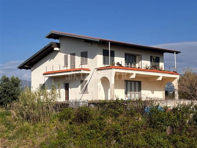 Villa Indipendente in vendita a Calabria, Reggio Calabria
