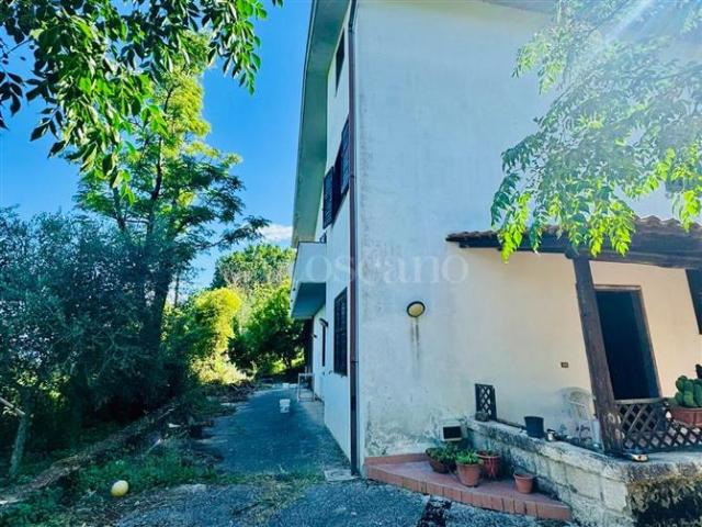 Villa Indipendente in vendita a Montefredane, Campania