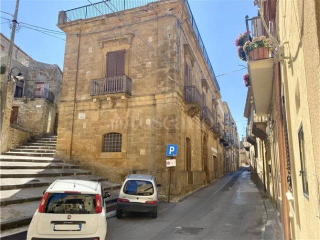 Villa Indipendente in vendita a Calascibetta, Sicilia