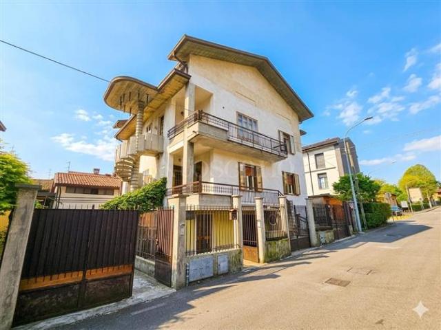 Villa Indipendente in vendita a Comunità montana della valle Trompia, Nave