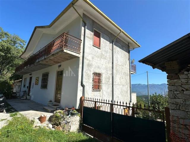 Villa Indipendente in vendita a Greccio, Lazio