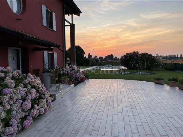 Villa Indipendente in vendita a Tresinaro - Secchia, Re