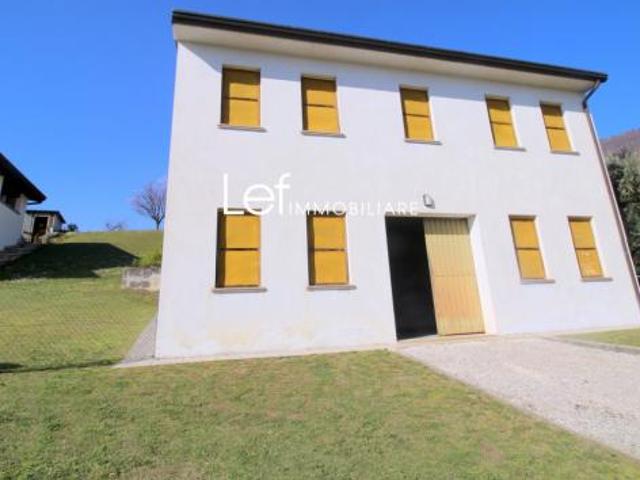 Villa Indipendente in vendita a Sarmede, Veneto