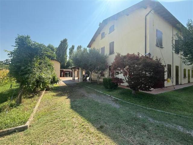 Villa Indipendente in vendita a Cavazzona, Castelfranco Emilia
