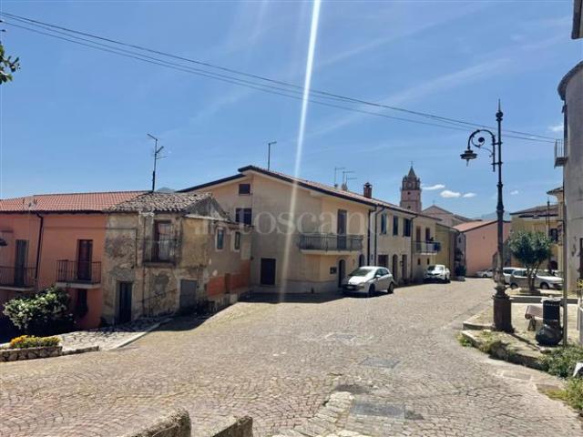 Villa Indipendente in vendita a Montefalcione, Campania