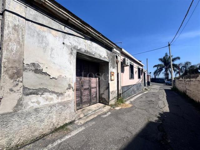 Villa Indipendente in vendita a San Giovanni Galermo-Trappeto-Cibali, Catania