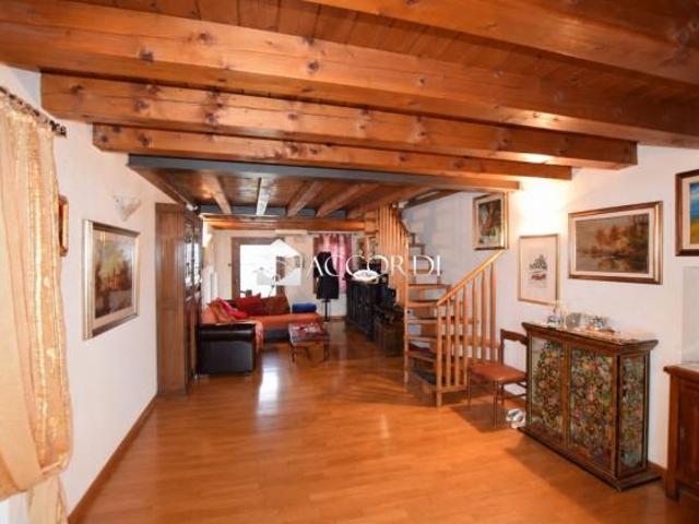 Villa Indipendente in vendita a Vidor, Veneto