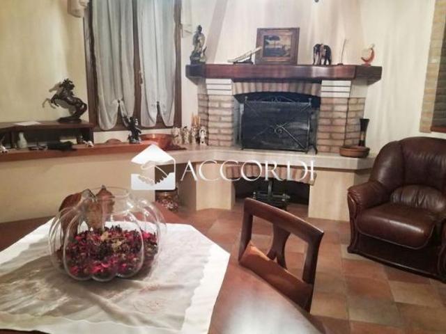 Villa Indipendente in vendita a Follina, Veneto