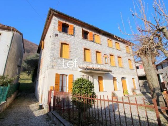 Villa Indipendente in vendita a Cison Di Valmarino, Veneto