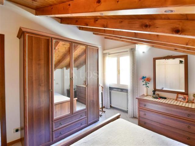Villa Indipendente in vendita a Maslianico, Lombardia