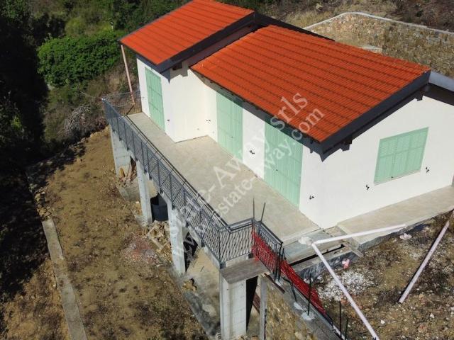 Casa in vendita a Vallebona, Liguria