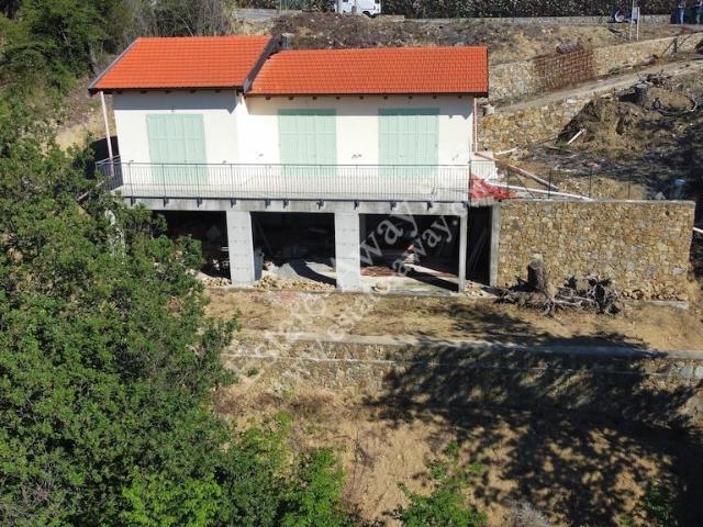 Casa in vendita a Vallebona, Liguria