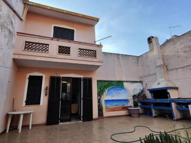 Appartamento in vendita a Carbonia, Sulcis Iglesiente