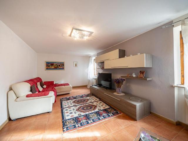 Villa Indipendente in affitto a Badia Calavena, Veneto