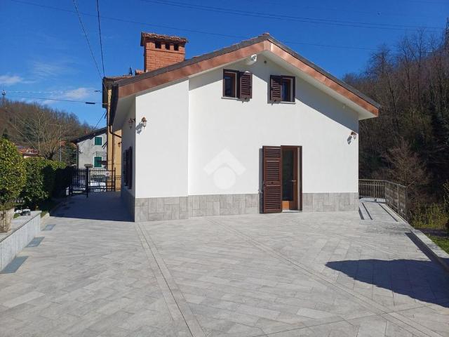 Villa Indipendente in affitto a Ronco Scrivia, Liguria