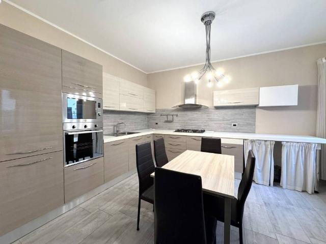 Villa Indipendente in affitto a Borgo Dolomiti, Adria