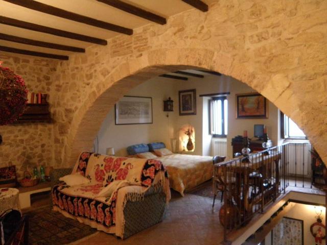 Villa Indipendente in affitto a Amelia, Umbria